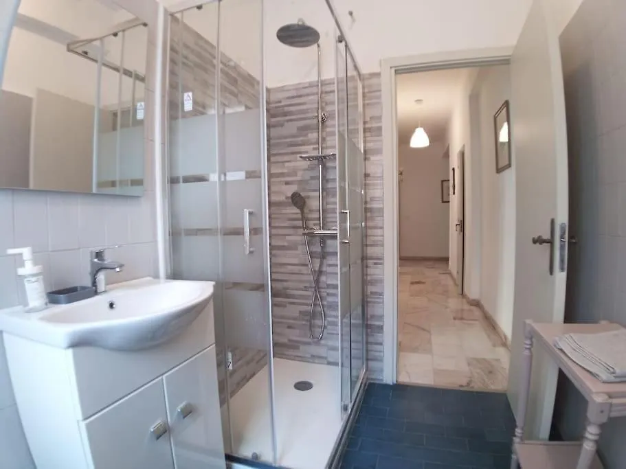 Accogliente Appartamento Con Garage Sotto Casa Camogli Italy
